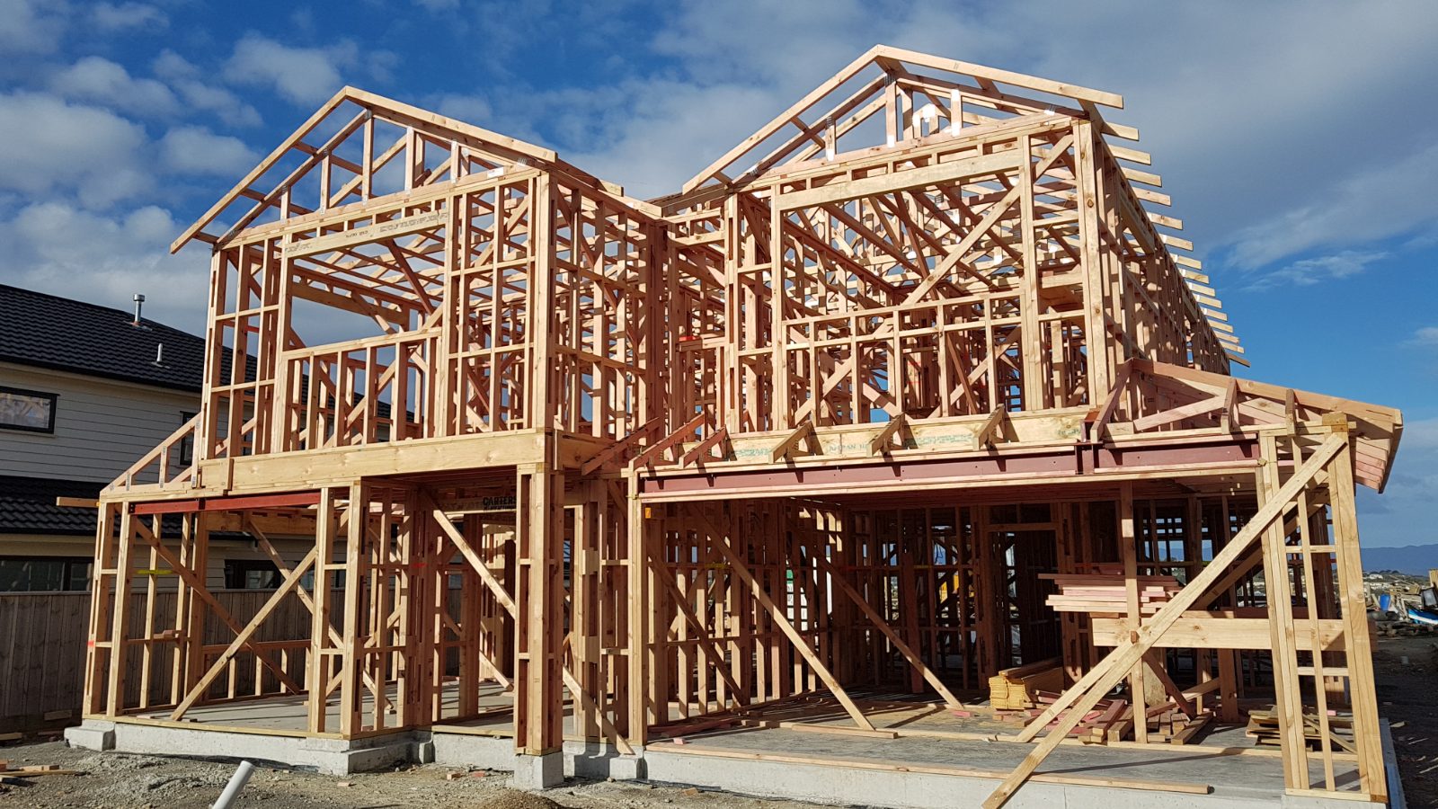 A Powerball Winner Is Rebuilding the Altadena Neighborhood Where He Bought His Ticket